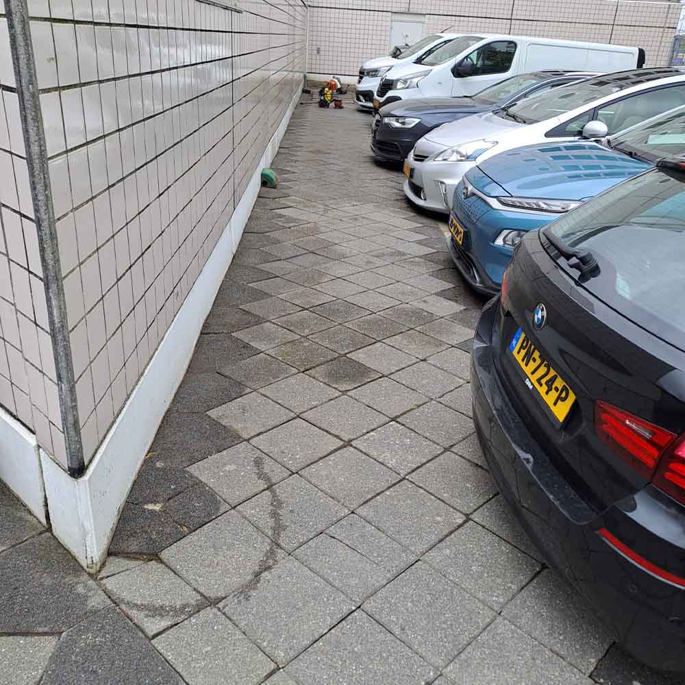 Ecoplan Groen - reiniging - tuinen - terassen - zakelijk - particulier - parkeerplaats - auto's